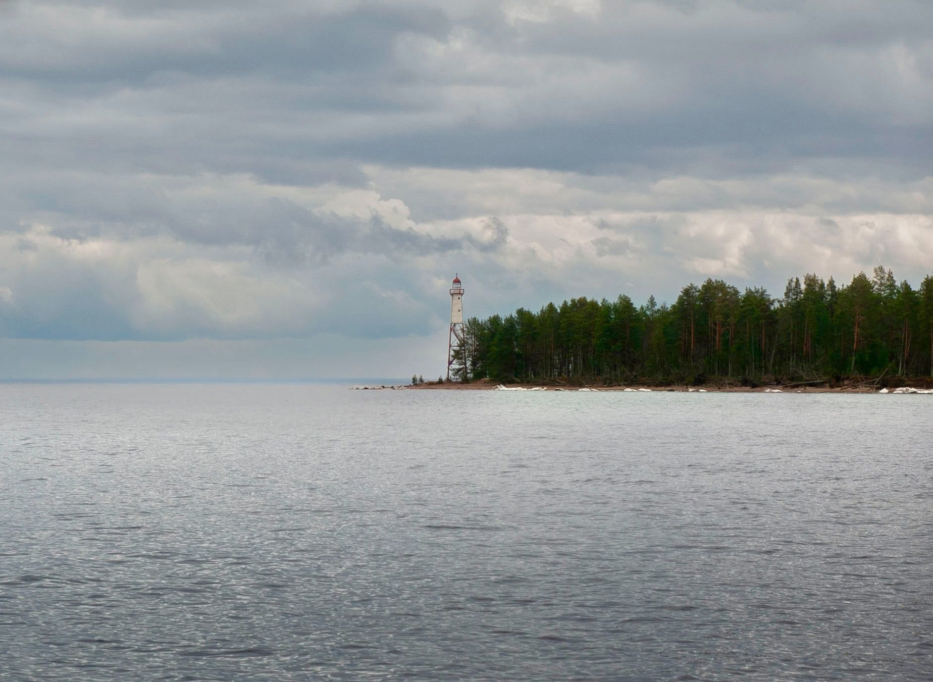 Карельские блогеры испытали себя в новом путешествии к маяку