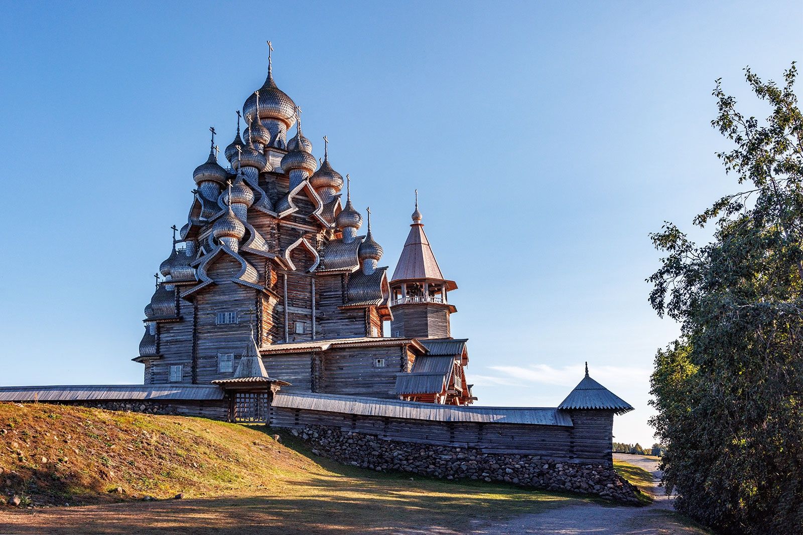 Карелия вошла в пятерку самых дорогих регионов России для экскурсионных туров
