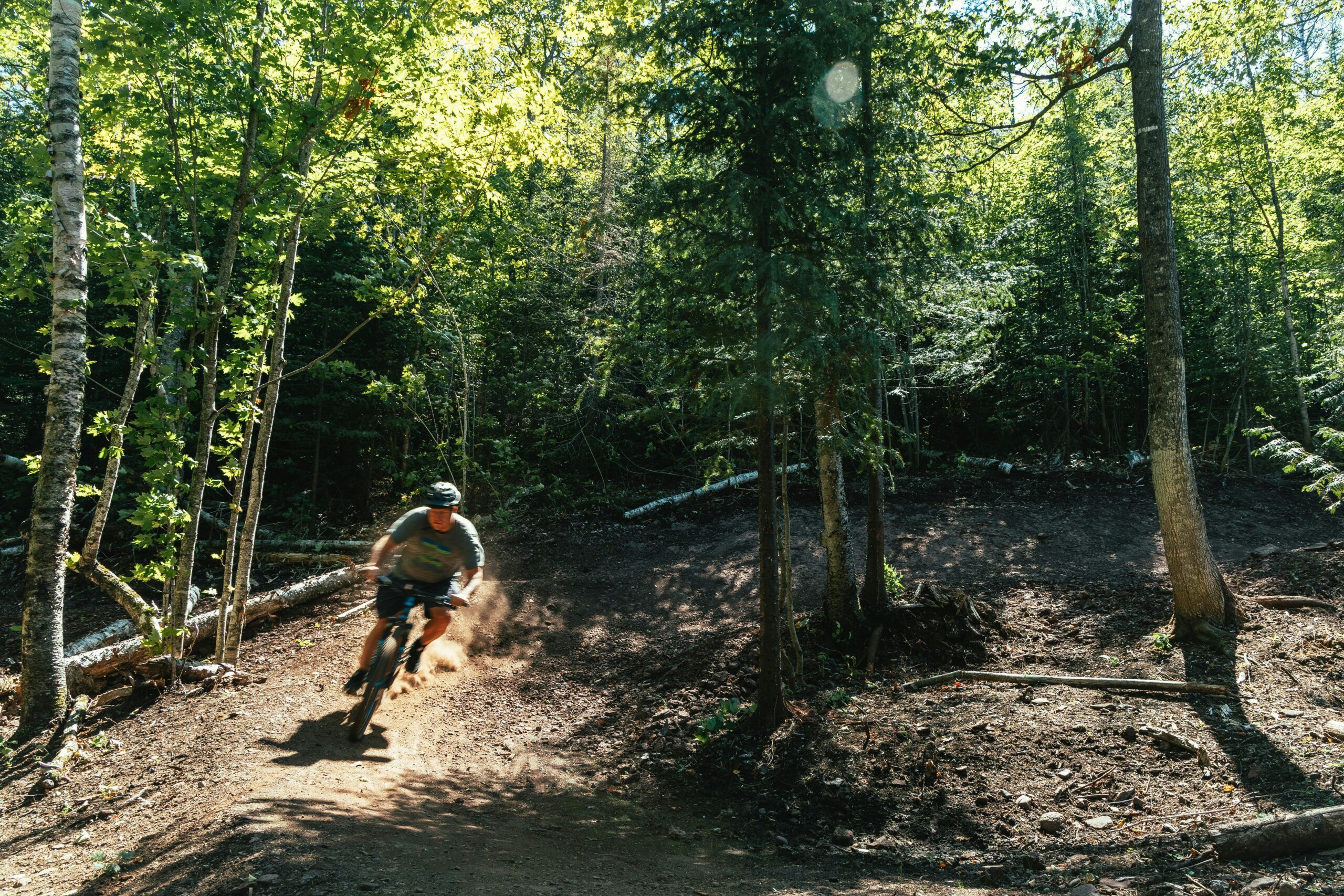 В Петрозаводске стартовал фестиваль «Летние фонтаны»