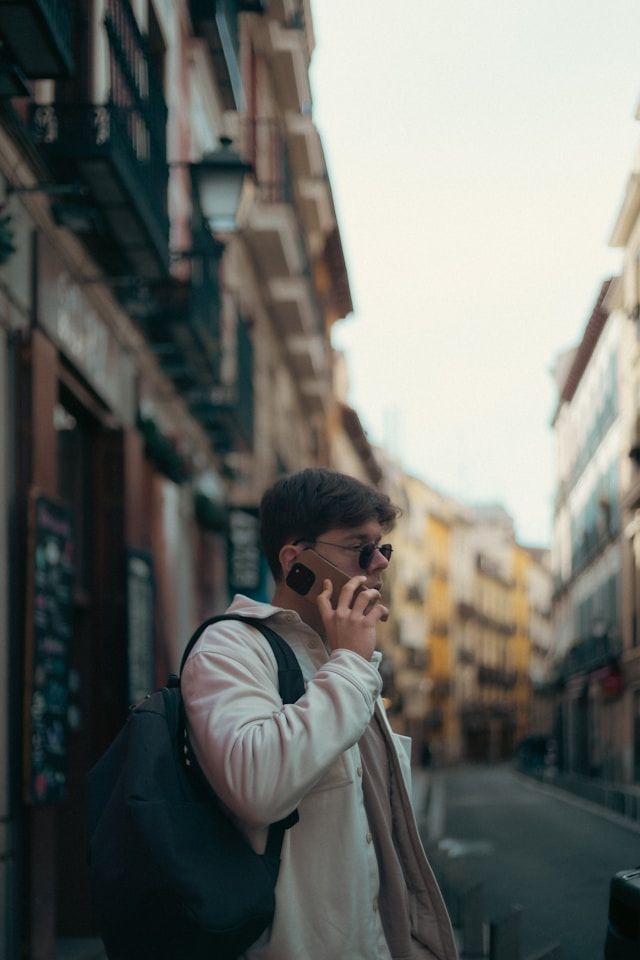 Петрозаводчанин лишился сбережений после звонка о заказном письме