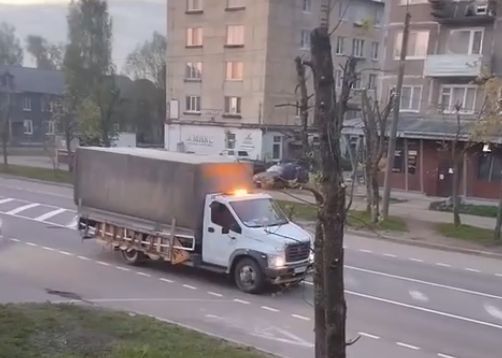 Жители Олонца пожаловались на ночную работу коммунальных служб