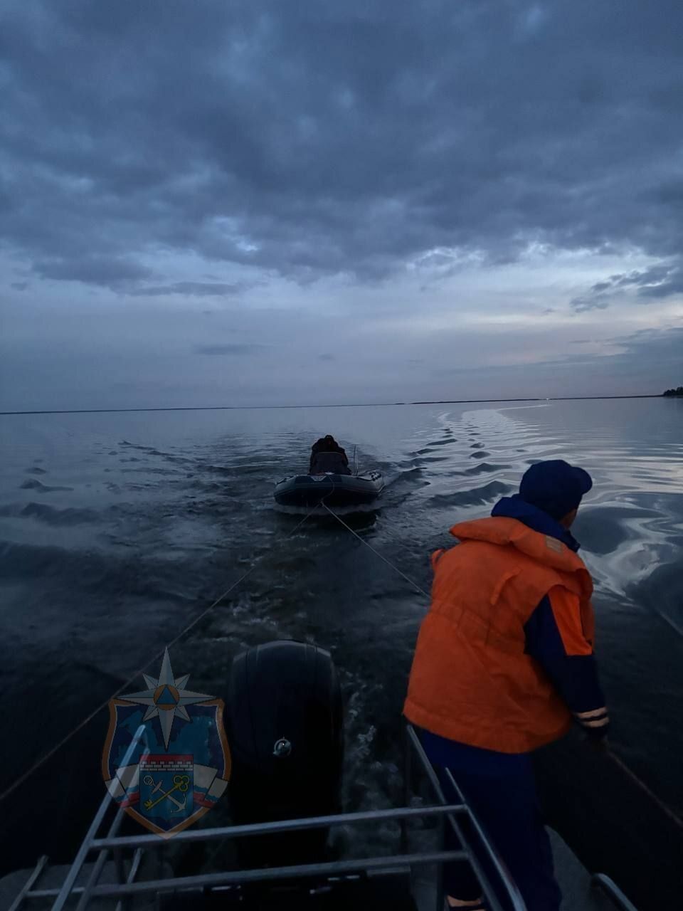 Рыбаков спасли на Ладожском озере