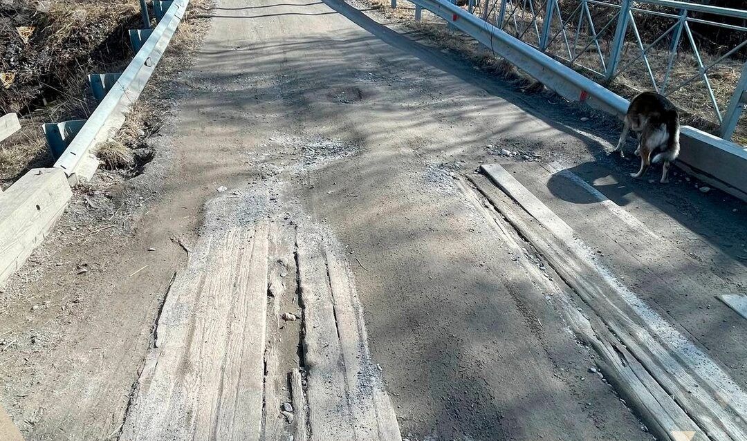 Следком России взял под контроль ситуацию с разваливающимся мостом в Питкярантском округе