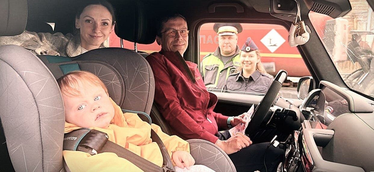 Дети в автомобиле три дня подряд будут под особым контролем дорожной полиции Карелии