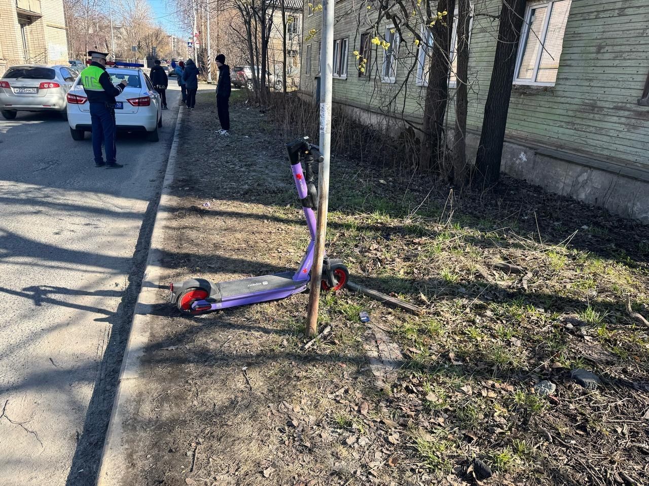 ГИБДД Петрозаводска разыскивает водителя, наехавшего на подростка