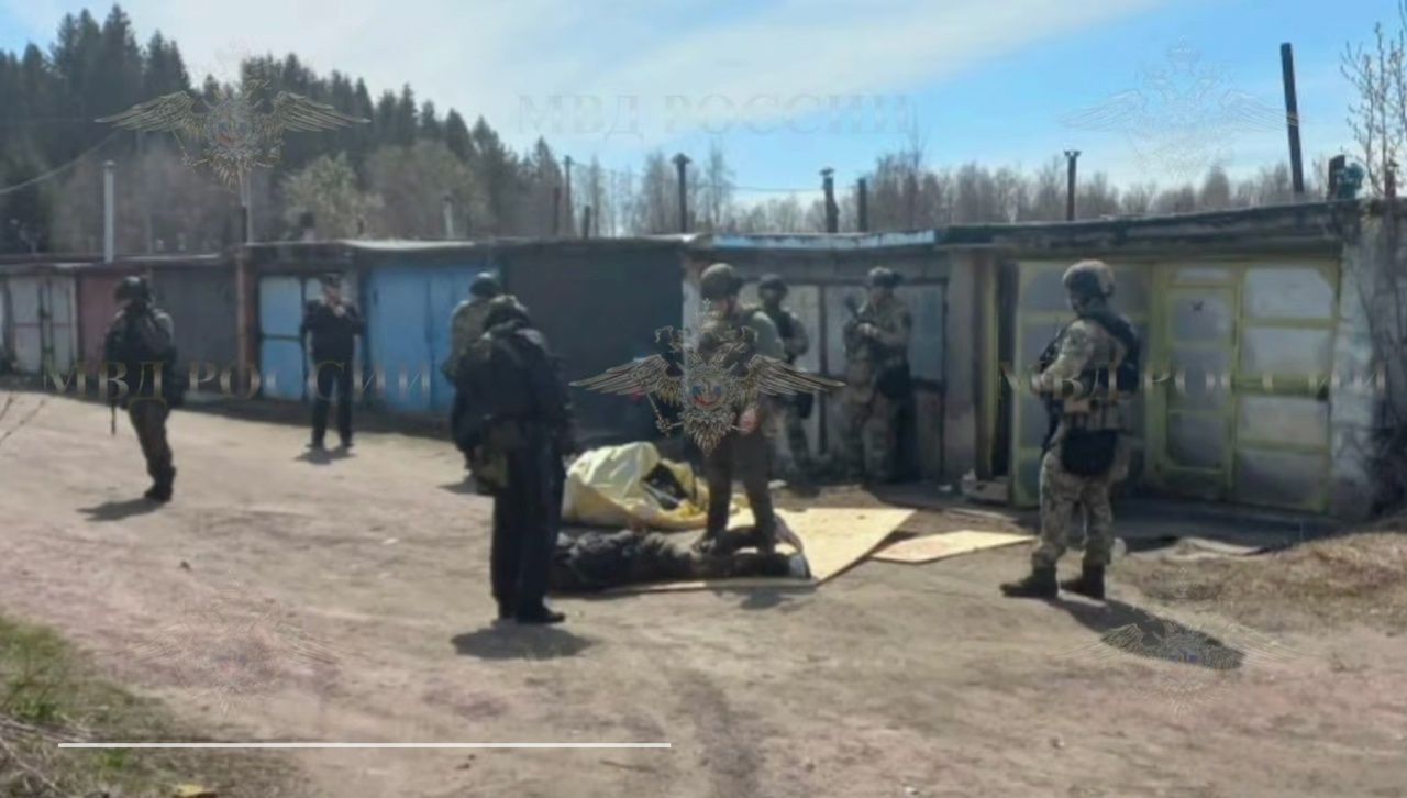 Появились кадры задержания мужчины, застрелившего посетителя бара в Питкяранте