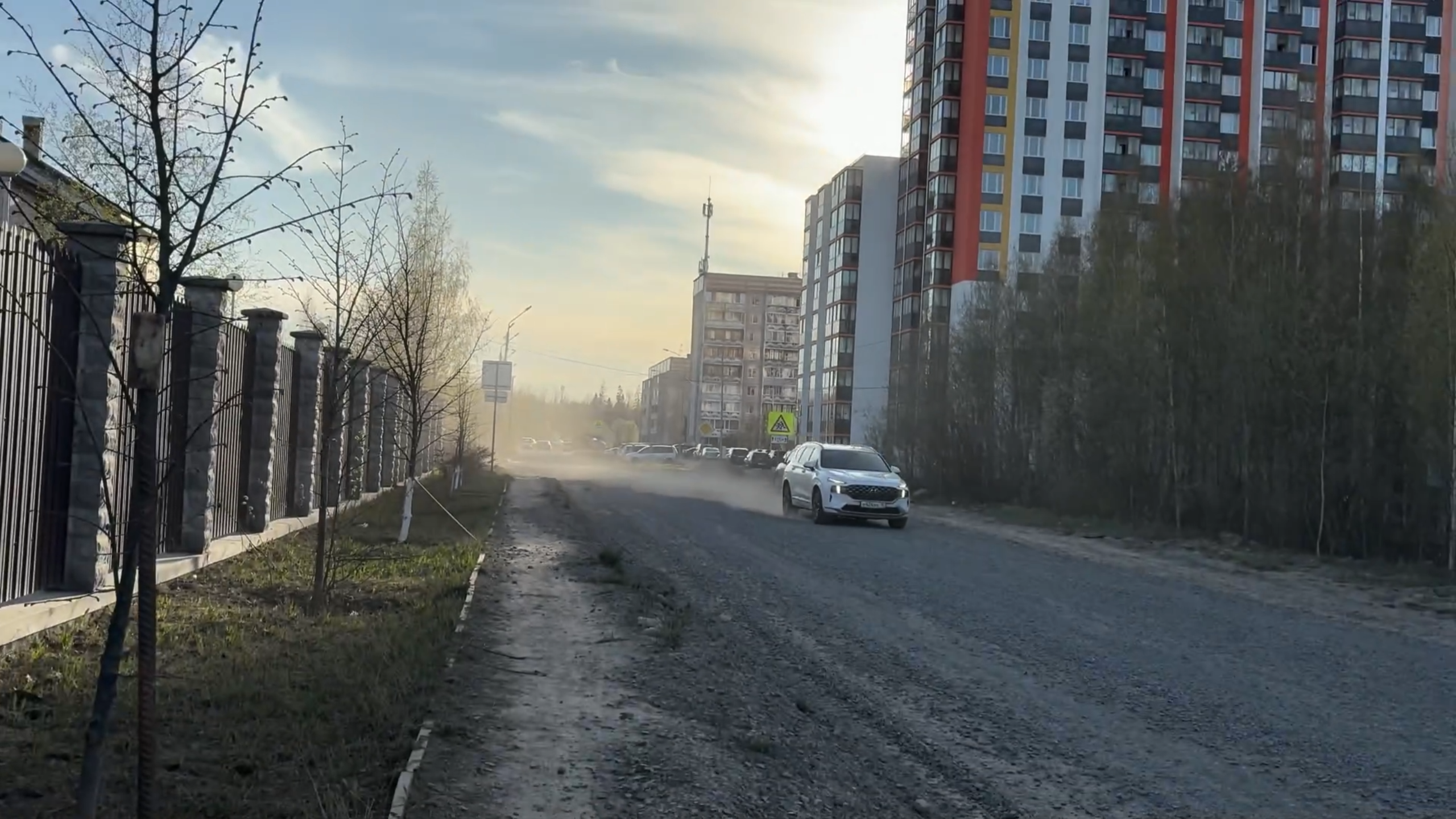 Жители Петрозаводска пожаловались на «пыльный коридор»