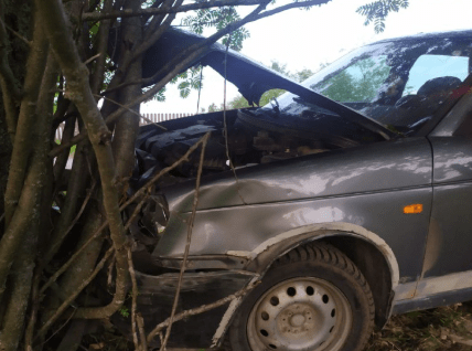 Пьяный водитель врезался в забор Летнереченска