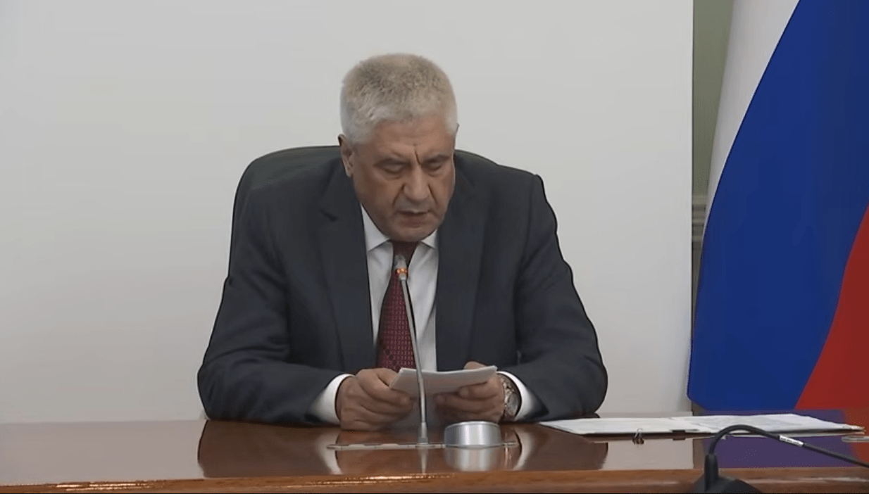 Владимир Колокольцев: мигранты, которые не приносят пользы для российского общества, должны покинуть нашу страну (Видео) Владимир Колокольцев: мигранты, которые не приносят пользы для российского общества, должны покинуть нашу страну (Видео)