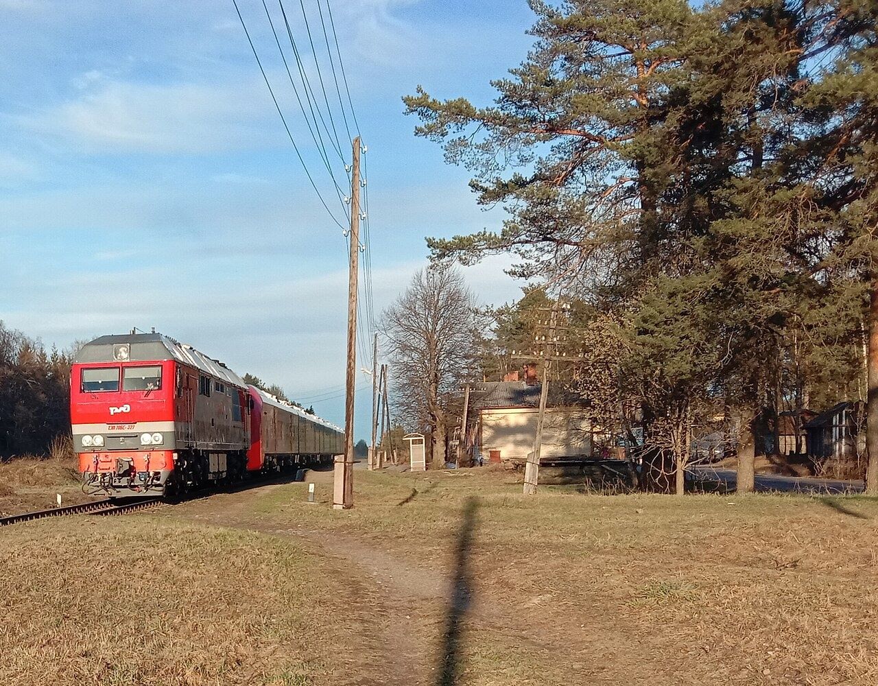 Из-за ремонта ж/д переезда автомобили пустят реверсивно в одном из районов Приладожья