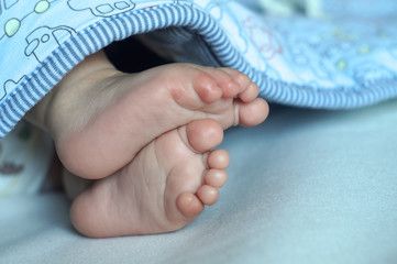 Выхаживали 5 месяцев: в Москве спасли новорожденного весом 417 г. Выхаживали 5 месяцев: в Москве спасли новорожденного весом 417 г.