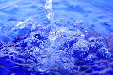 Россиянке прислали счет за воду на 11,5 миллионов рублей