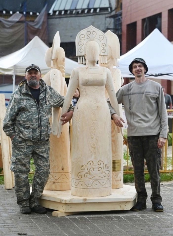 Карельские мастера покорили жюри деревянным хороводом