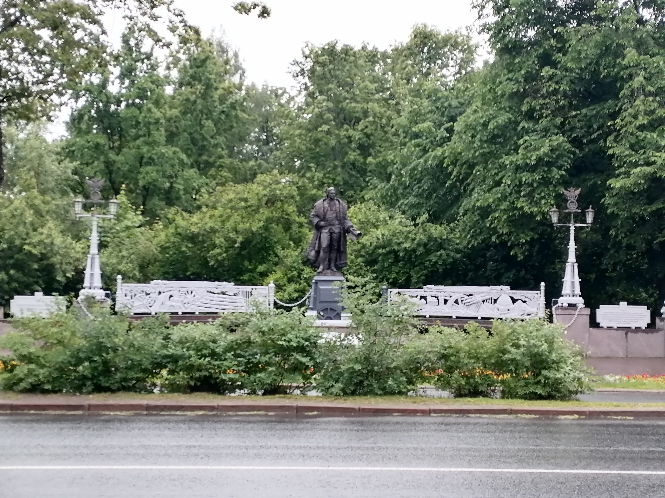 Туристы в шоке от облезлого Гаскойна