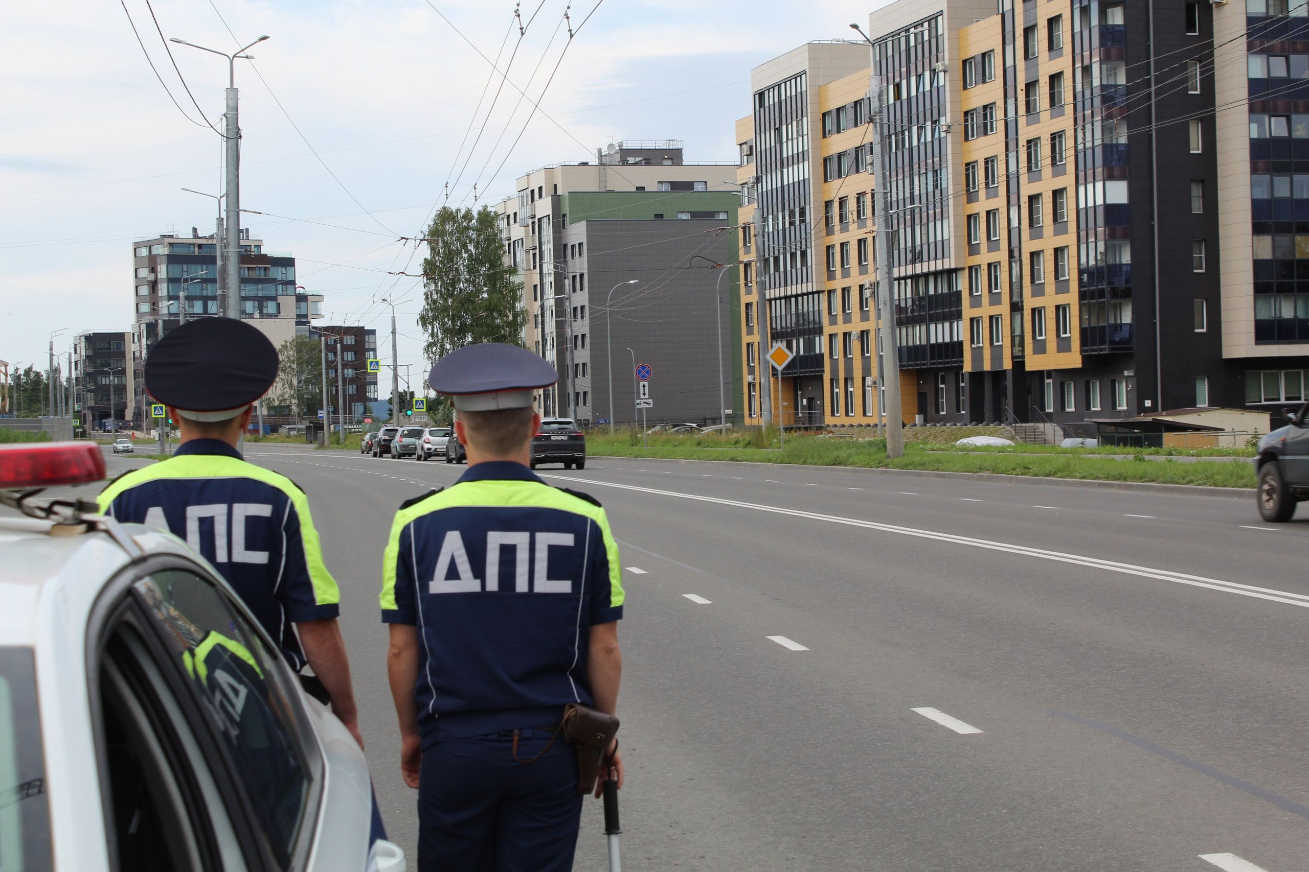 Полиция проверит, кто в Петрозаводске рискует жизнью детей