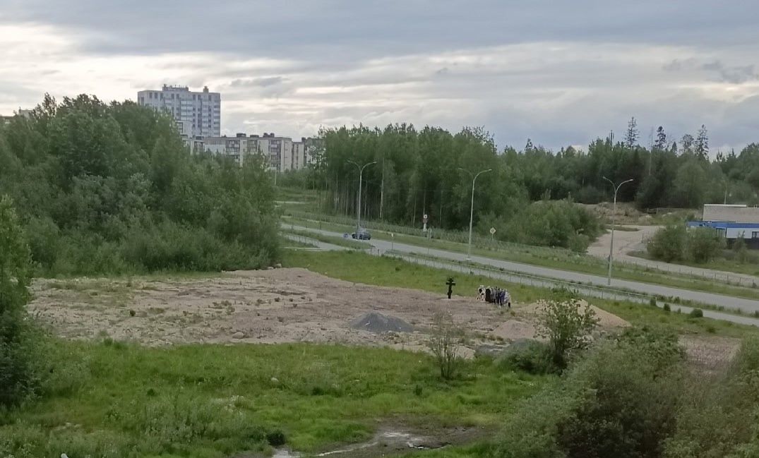 В Петрозаводске на месте будущего храма установили поклонный крест