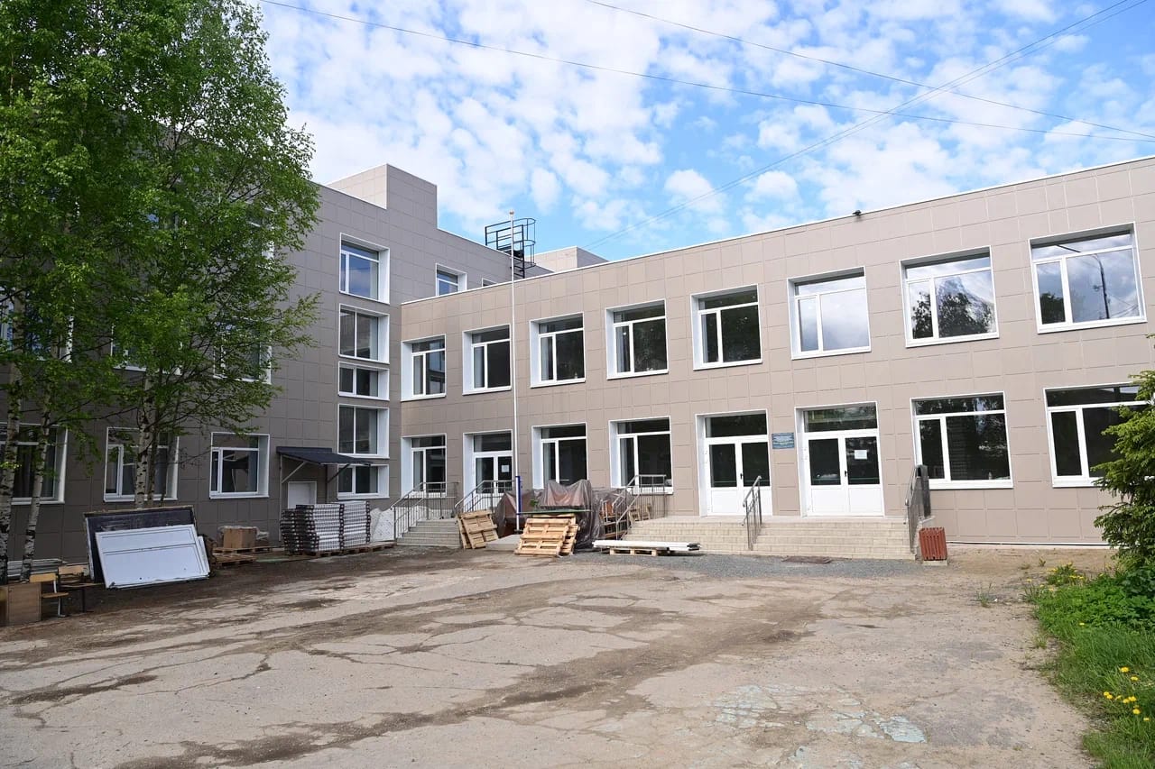 Инна Колыхматова: приступили ко второму этапу капитального ремонта в школе №35