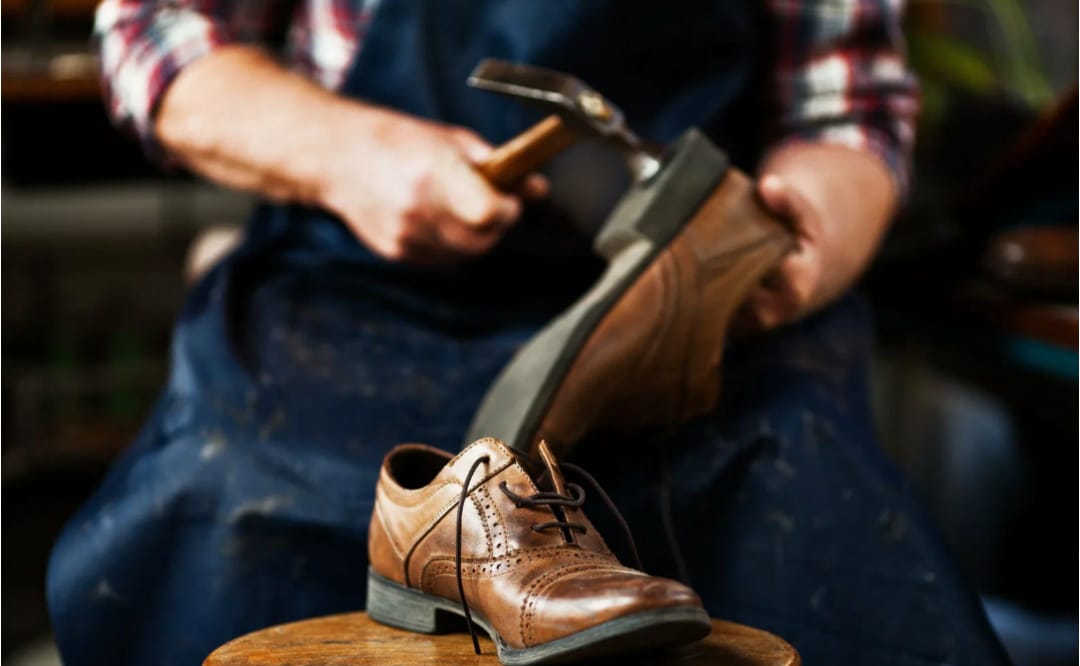 Авито: самой востребованной в Карелии стала профессия сапожника