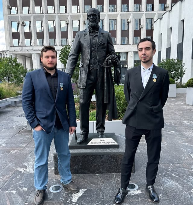 Вклад в изобличение иноагентов: пранкеры Вован и Лексус получили высшую ведомственную награду Минюста