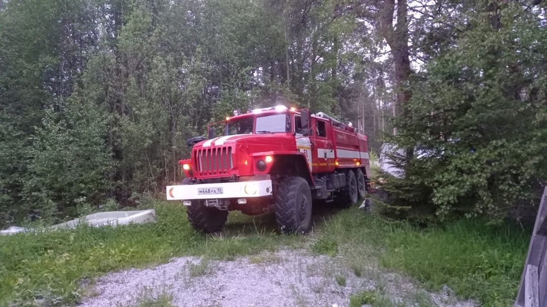 Пожарные четыре раза выезжали на вызовы 21 июня
