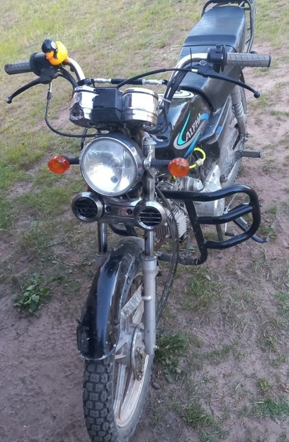 Школьник перевернулся на мопеде и пополнил число пациентов больницы на востоке Карелии