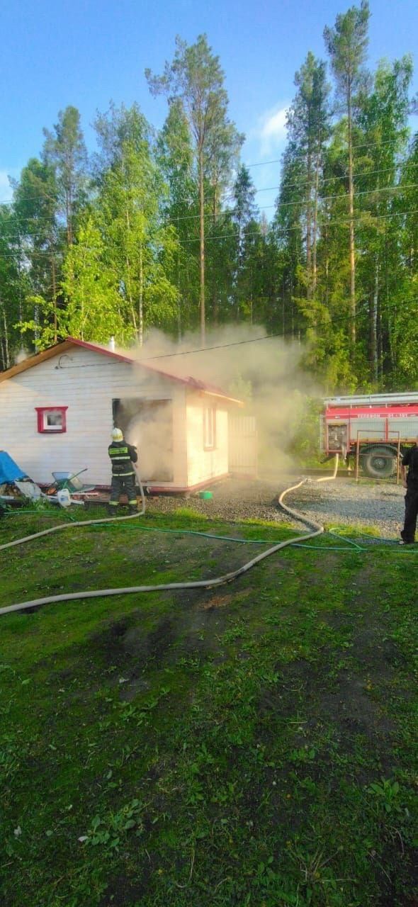 Баня горела в дачном кооперативе Пряжинского района