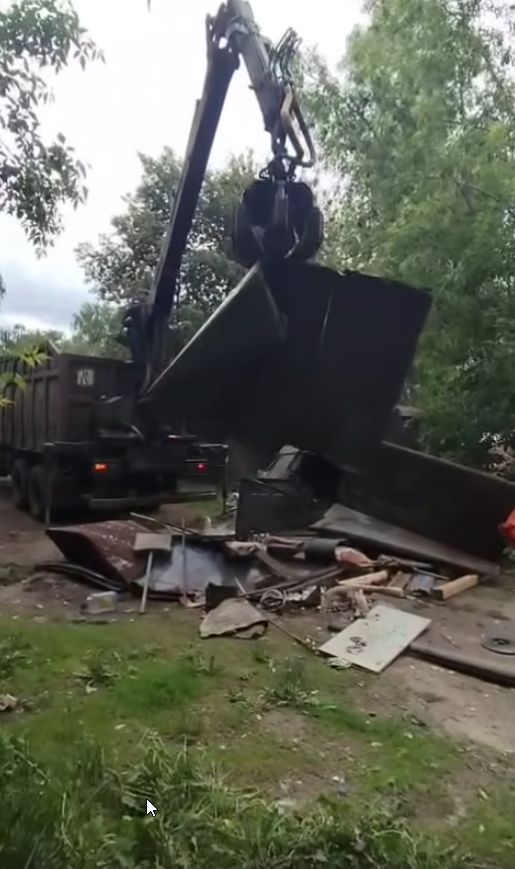 Гаражи сносят в одном из районов Петрозаводска