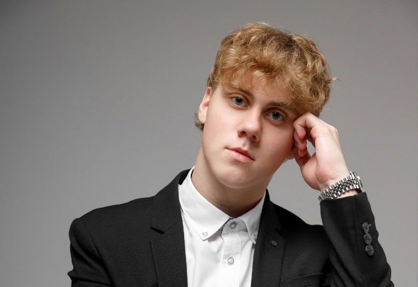 К успеху через литературу: лицеист из Петрозаводска получил заветные 100 баллов на ЕГЭ