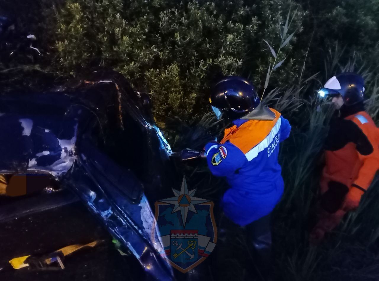 Два человека погибли и трое пострадали в жуткой аварии на трассе \