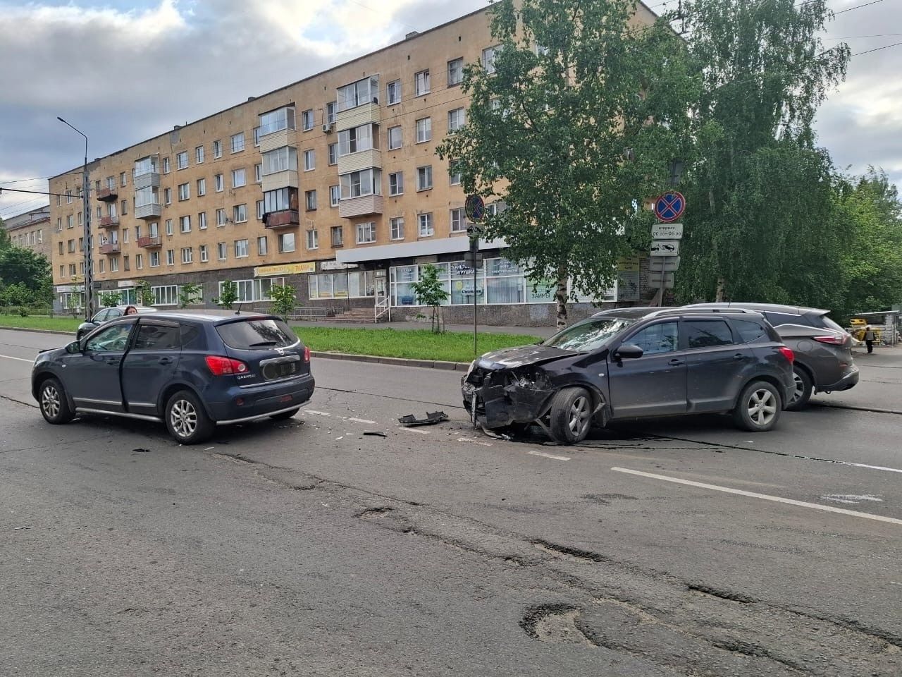 Два одинаковых «японца» не договорились на дороге: появились подробности жесткого ДТП в расширенном центре Петрозаводска