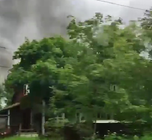 Технические склады горят в Сортавальском округе