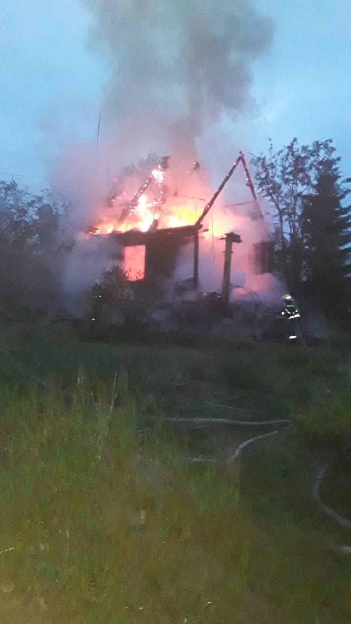 Дача дотла сгорела ночью под Петрозаводском