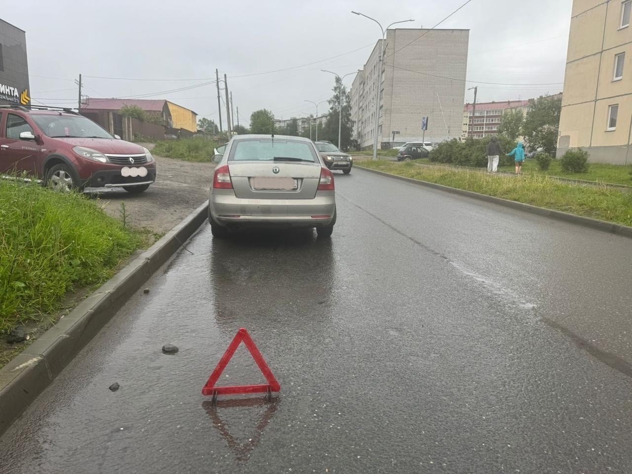 Автоледи на иномарке покалечила пожилого пешехода в одном из районов Петрозаводска