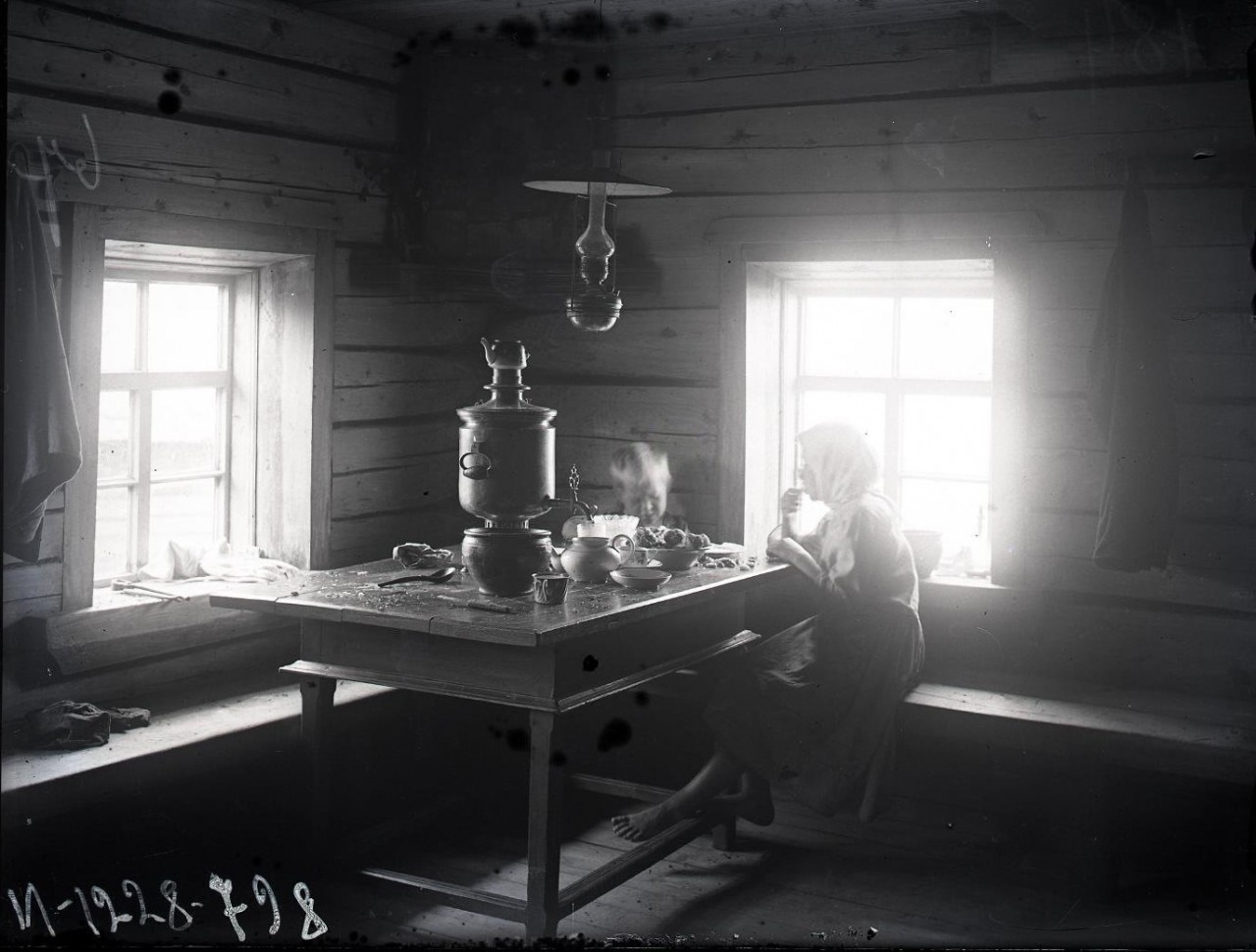 Духовные основы с малых лет: как воспитывали детей в карельских семьях