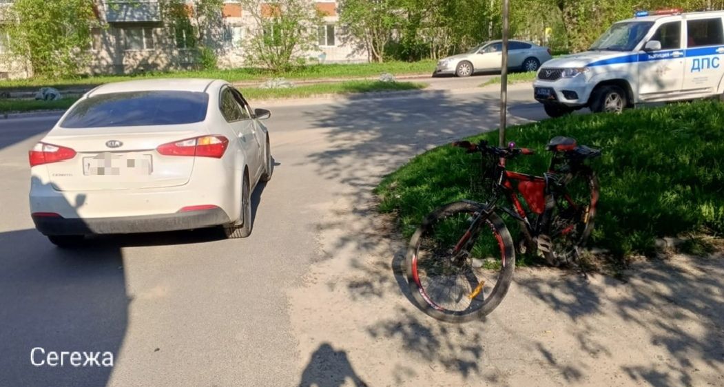 Велосипедист пострадал в столкновении с автомашиной на севере Карелии