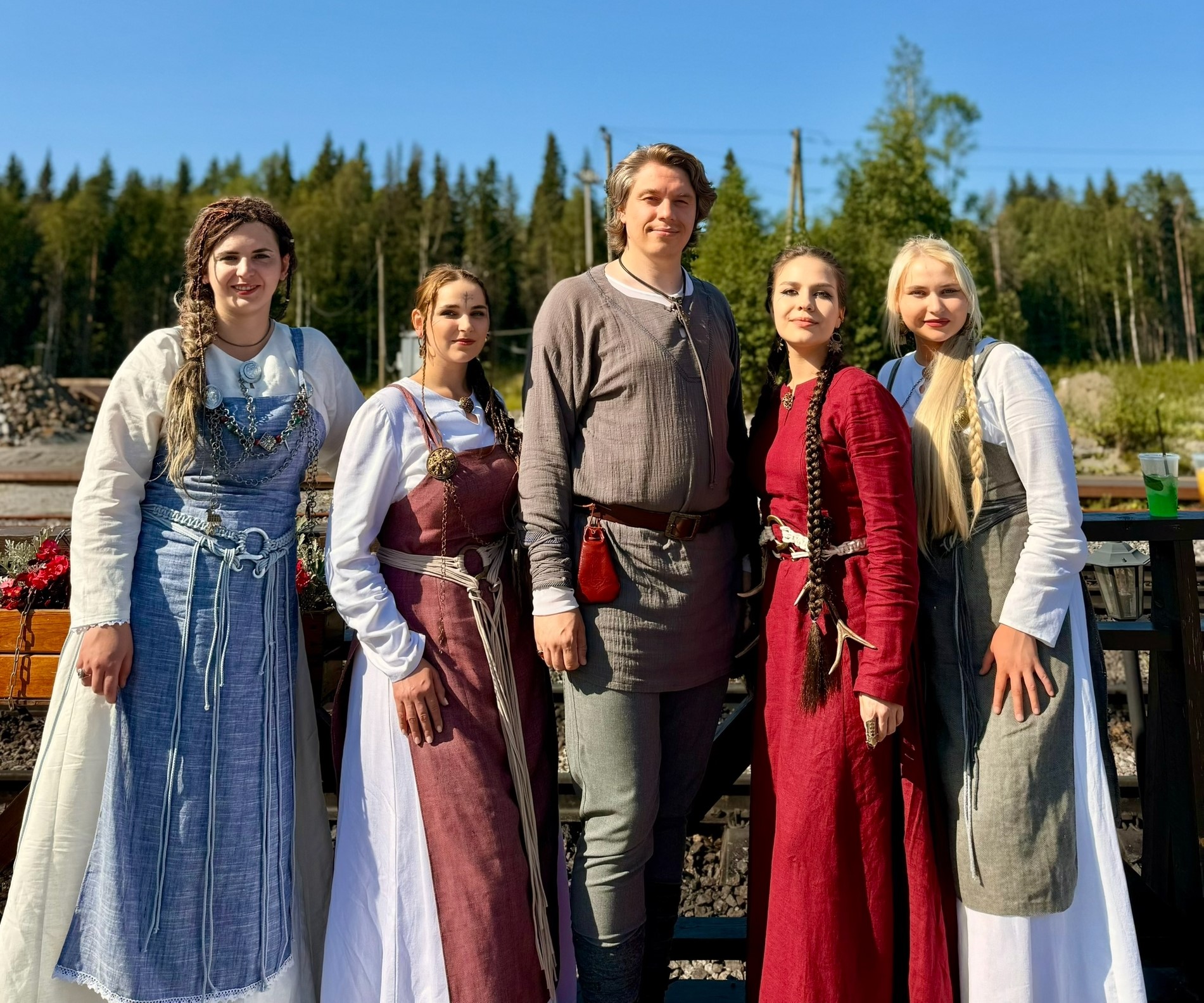 Группа «TUARI» представила новую песню по мотивам «Калевалы»