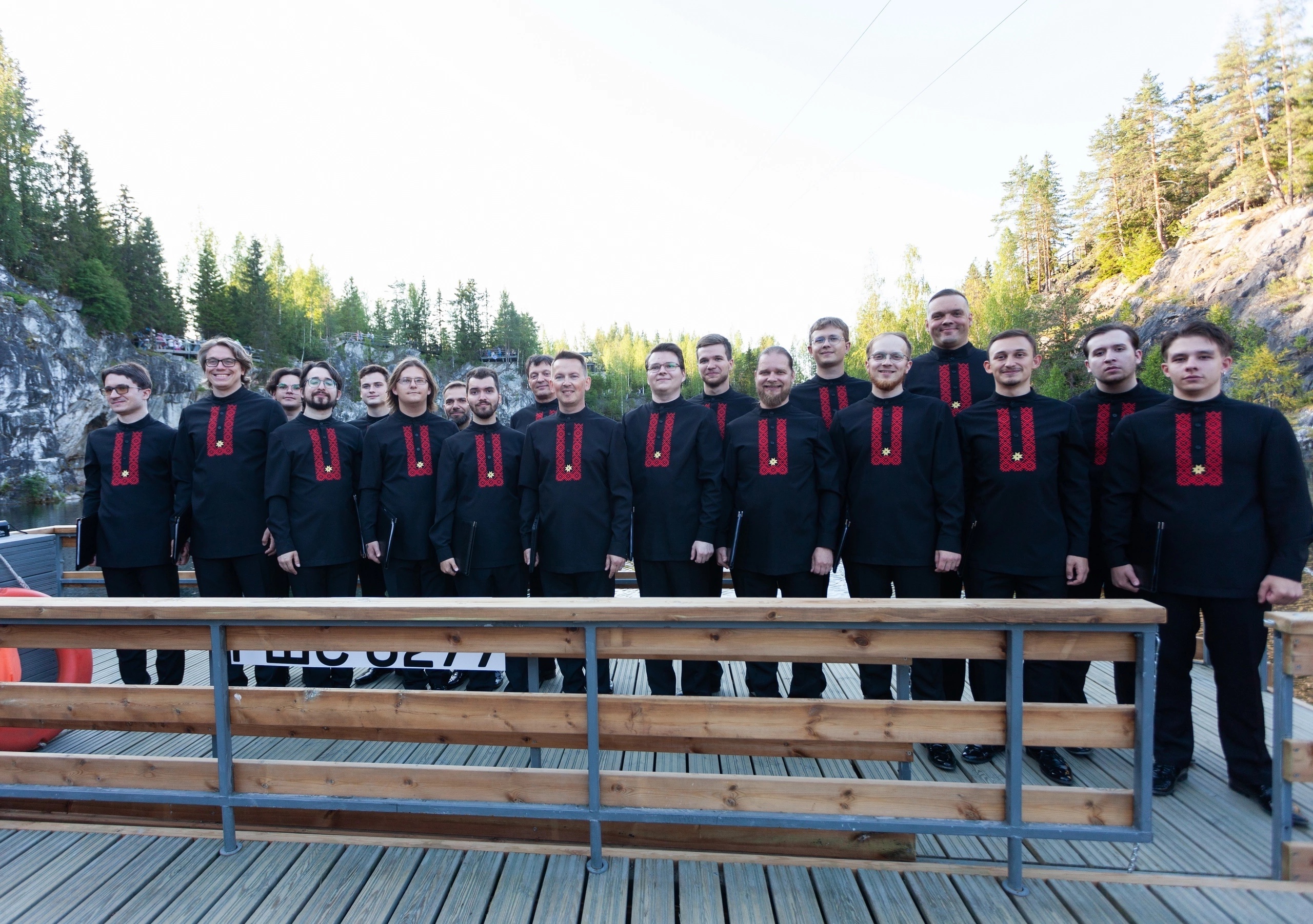 Мужской хор Карельской филармонии выступил на всероссийском фестивале «Русское поле»