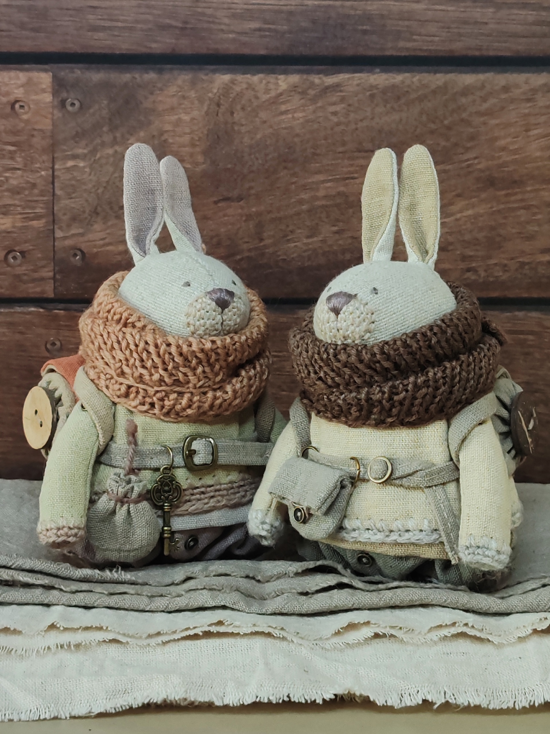 Поддержка государства помогает Татьяне Казаковой шить уникальных зайцев