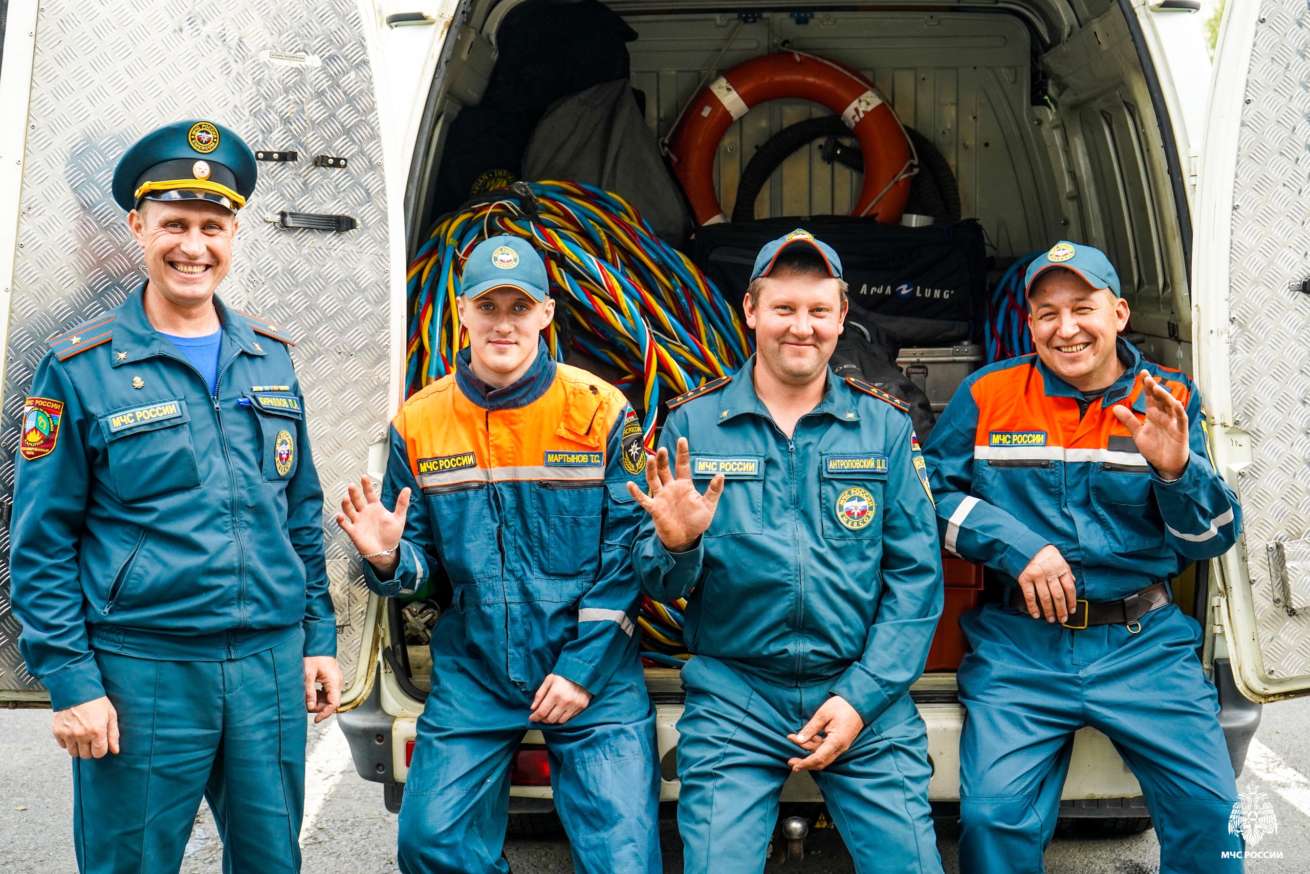 Карельские водолазы вернулись из командировки в Анапу