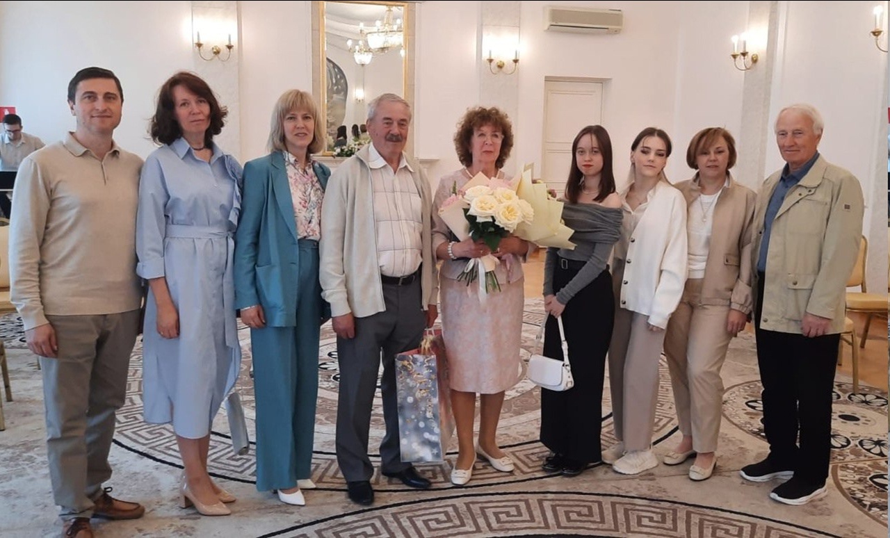 В День семьи, любви и верности глава Карелии рассказал о парах, чей союз прошел проверку временем