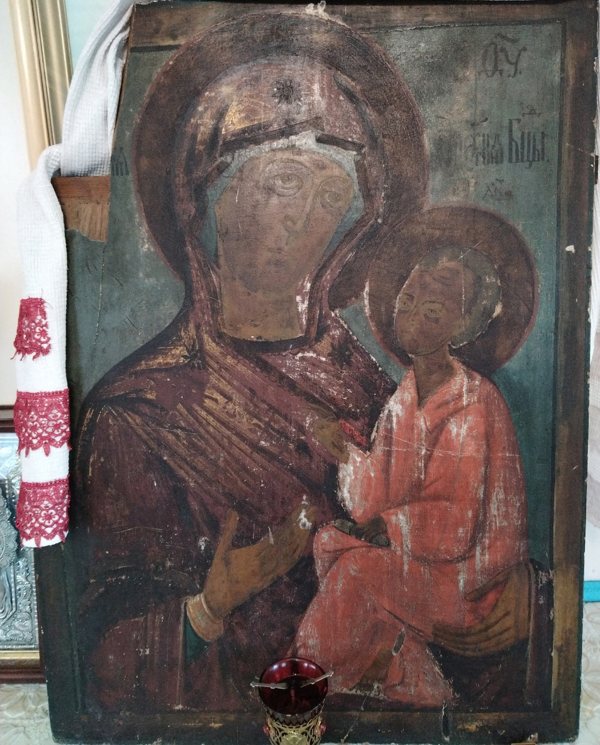 Чудотворная икона стала центром праздничного молебна