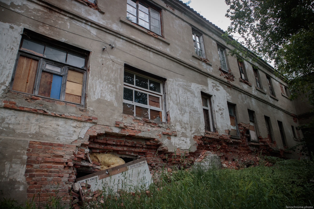 В Петрозаводске почти 80 лет не могут провести воду в многоквартирный дом