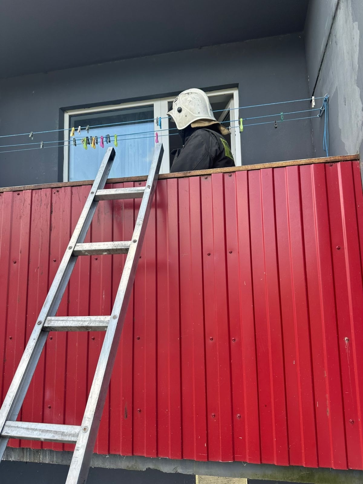 Труп нашли после вскрытия квартиры в одном из поселков Пряжинского района