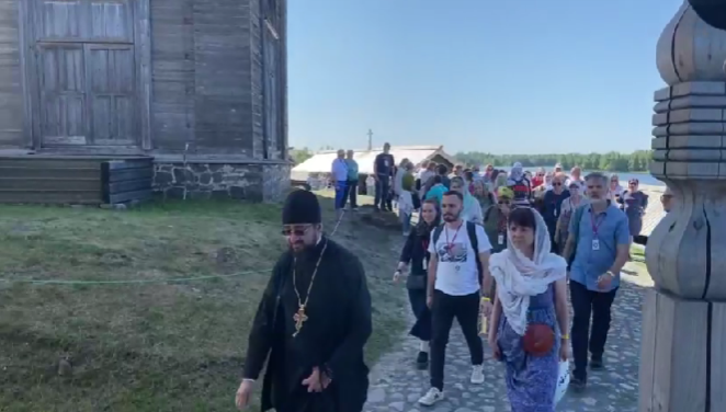Паломники из Палестинского общества посетили остров Кижи