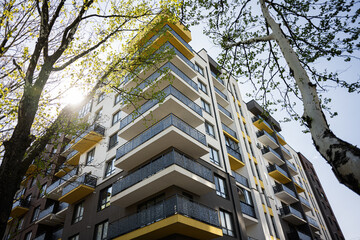 В Петрозаводске выявили 79 нарушений в содержании домов и дворов