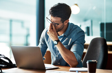 Эмоциональное выгорание на работе испытывают 64 % жителей Карелии