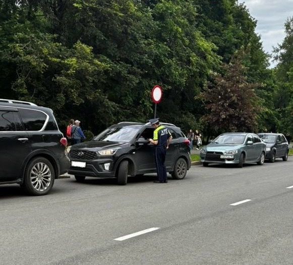 Забывшего пристегнуть ребенка водителя оштрафовали