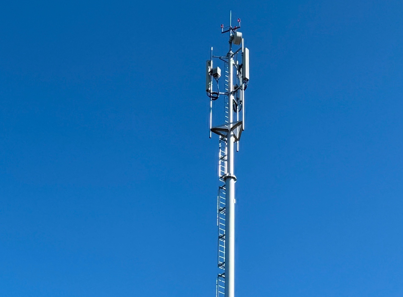 В Ругозеро заработала связь 4G