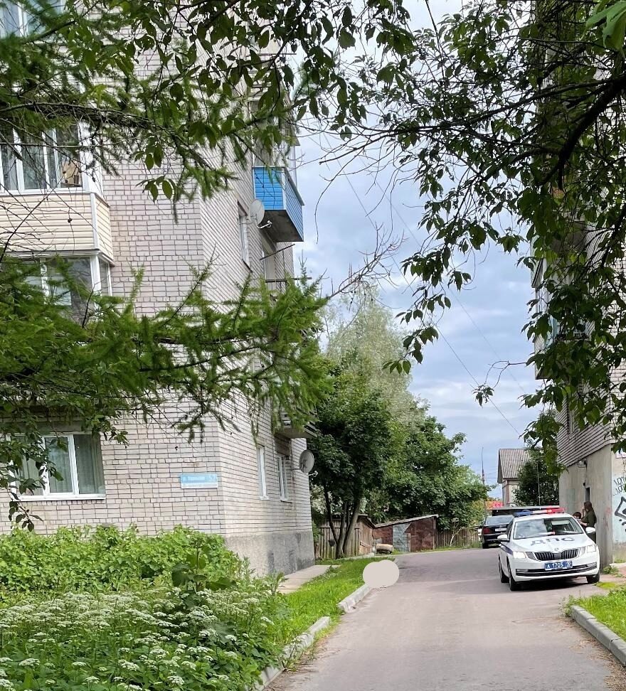 В Сортавале водитель на тротуаре сбил ребенка-велосипедиста и уехал с места аварии