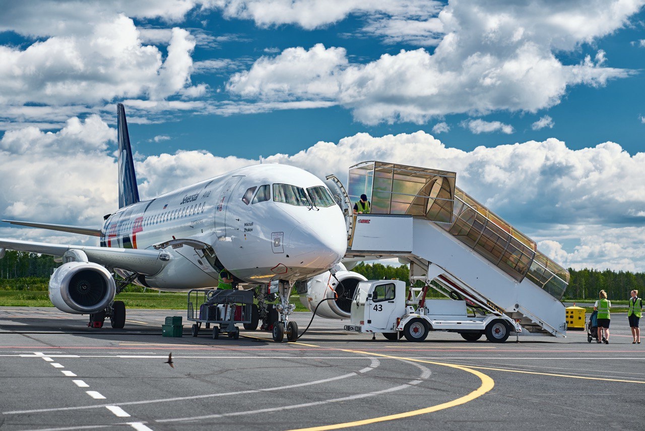 Авиарейсы из Петрозаводска в Калининград сделали регулярными до конца декабря